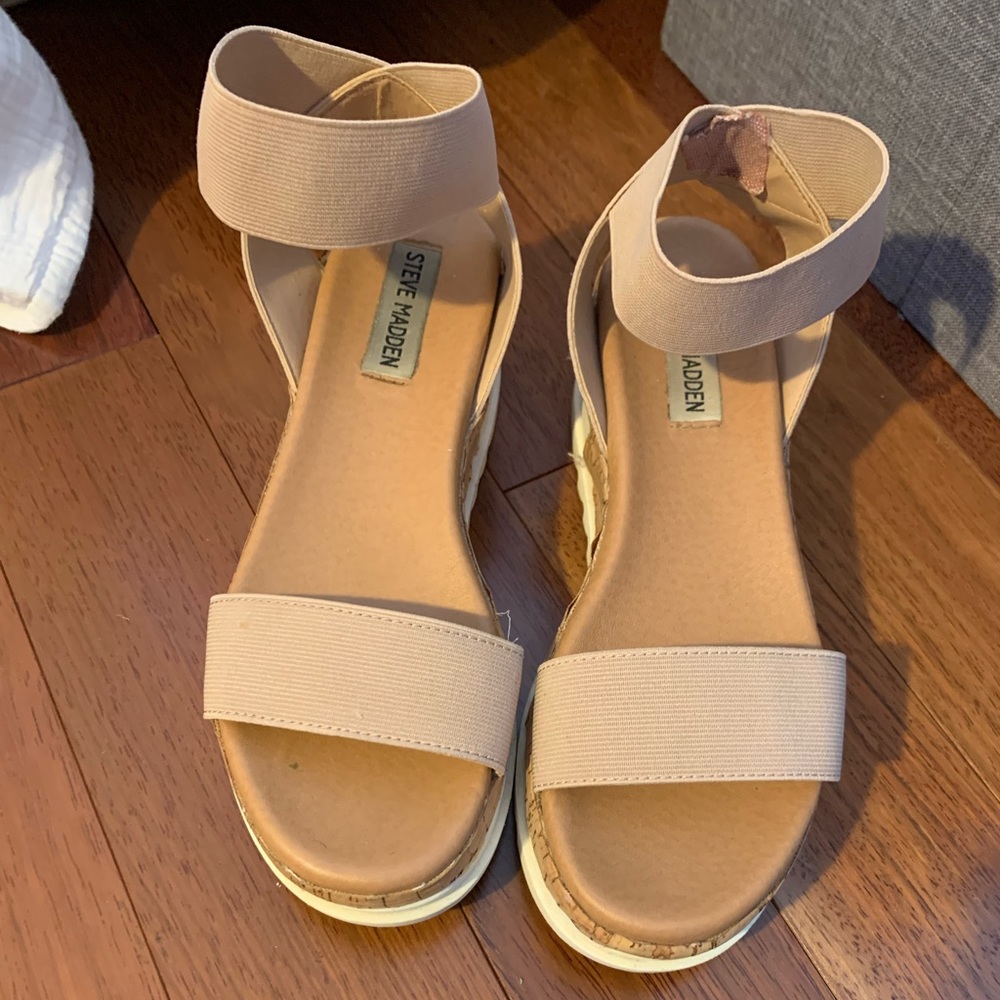 Steve Madden Platform Sandal